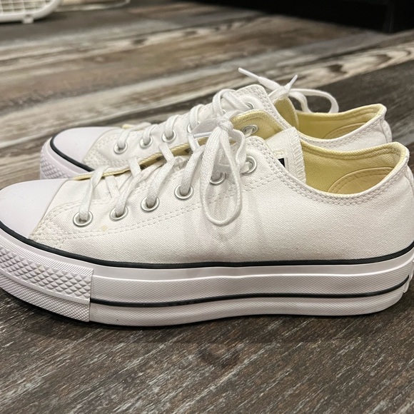 Converse Shoes - White Platform Low-top Converse
